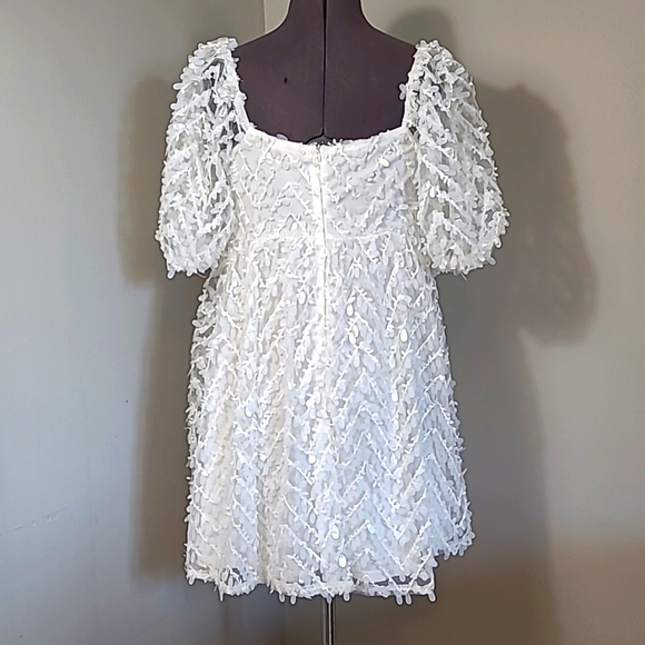 SM NWT Babydoll Dress Mesh with Petal shaped sequins Puff Sleeves - Picture 5 of 11
